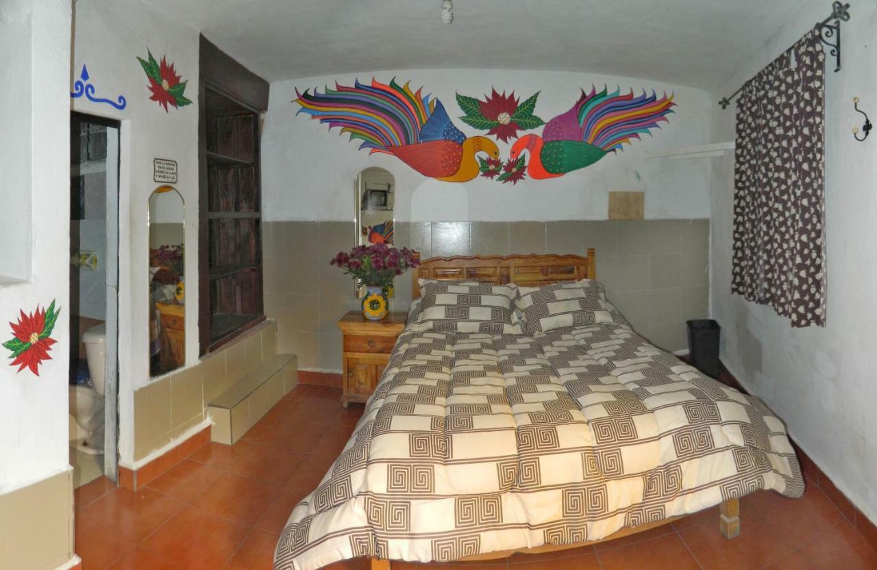 Posada Joan Sebastian Taxco de Alarcon Bagian luar foto