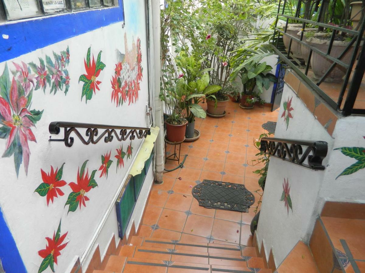 Posada Joan Sebastian Taxco de Alarcon Bagian luar foto