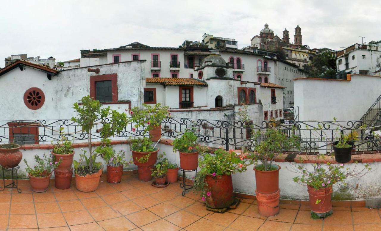 Posada Joan Sebastian Hotel Taxco de Alarcon Bagian luar foto